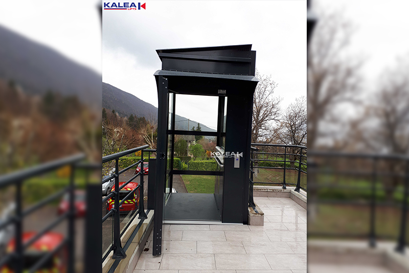 Commercial Lift, Rooptop Lift, Klassic model, All Side Glass, Premium Coated Gothic Graphite Black