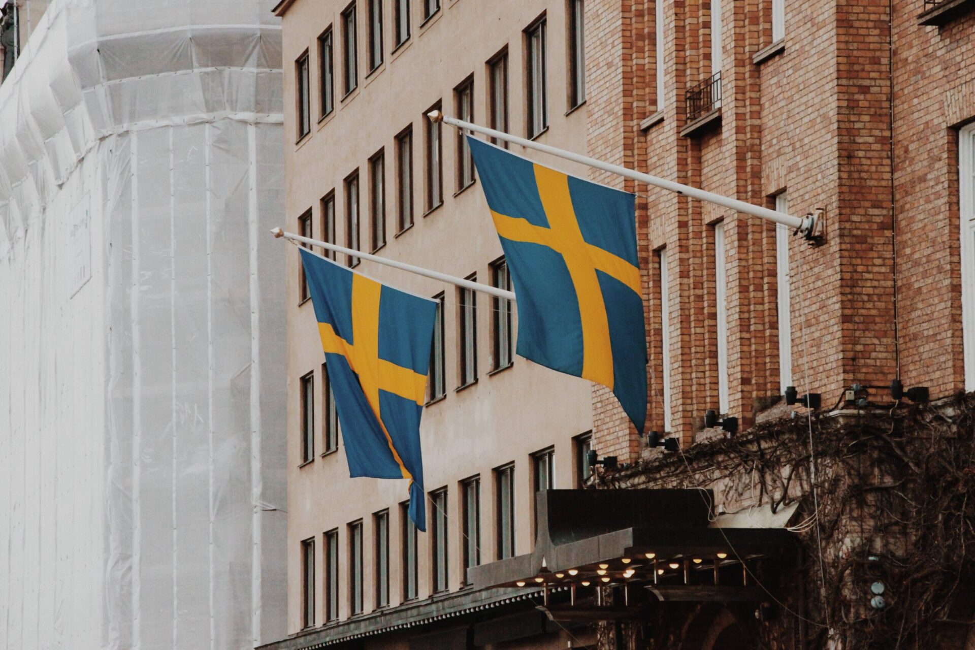 sweden-flag-kalea-lift